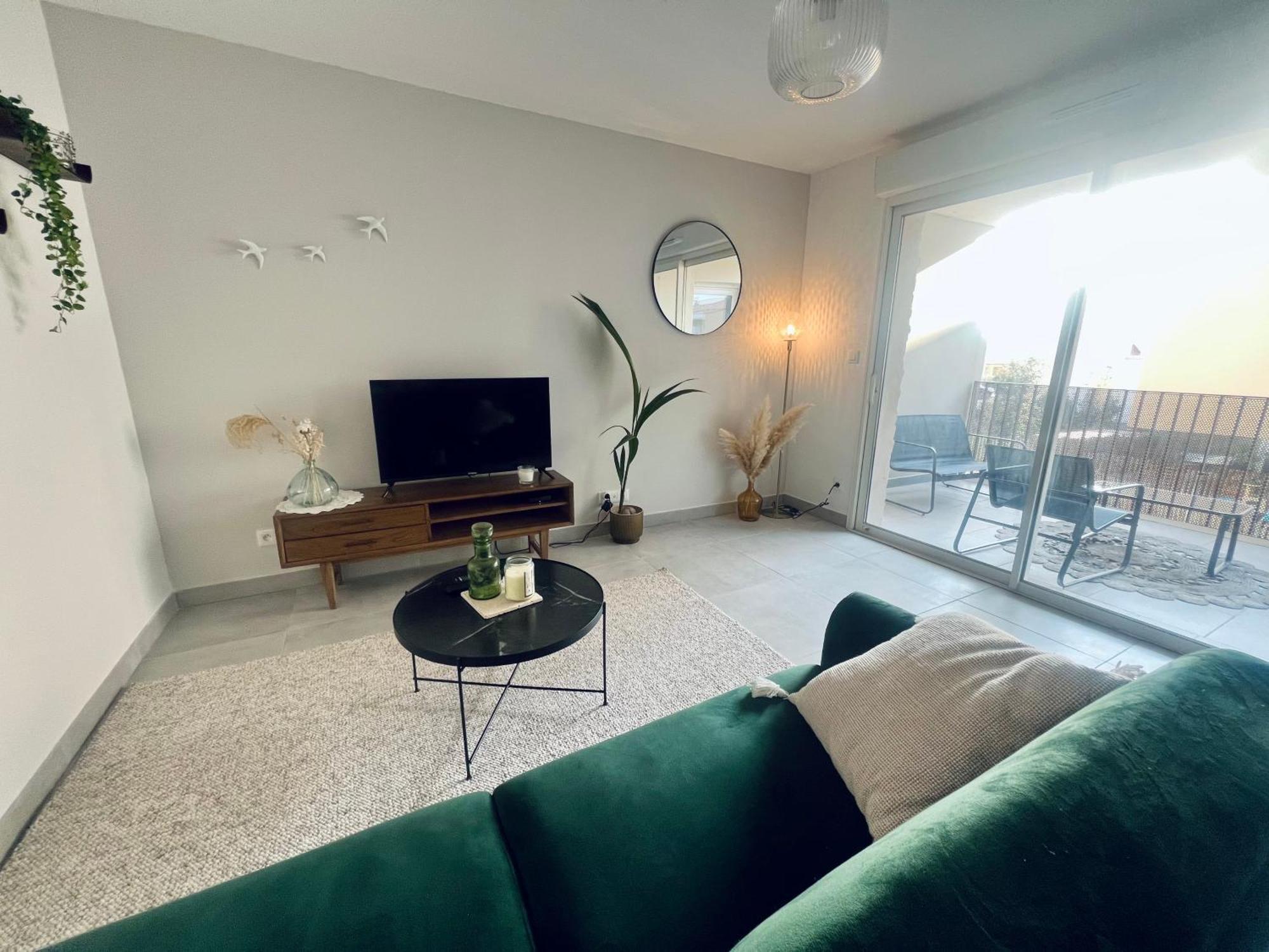 Apartment Joli Lumineux Et Calme Sérignan